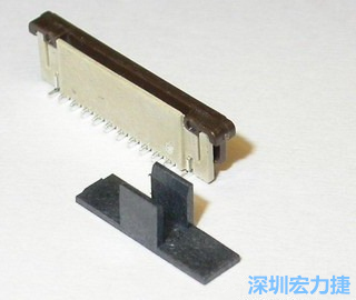 最后變更回塑膠蓋子 (cap)，但改為夾外側(cè)