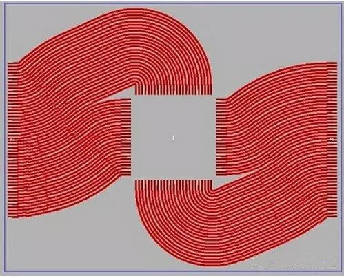 (中間)任意角度布線不僅有助于縮短導(dǎo)線長(zhǎng)度，而且在確保滿足所有要求的同時(shí)占用更小的面積；