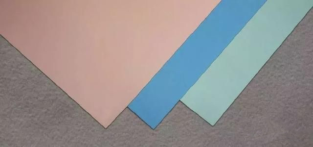 PTFE為天線性能最優(yōu)解，填補(bǔ)國(guó)內(nèi)空白。