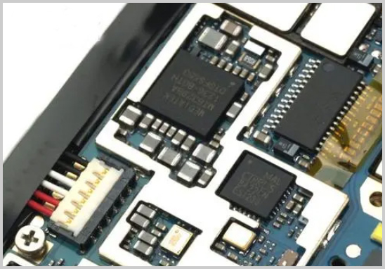 PCB設(shè)計(jì)如何避免連錫？實(shí)用技巧與預(yù)防方案